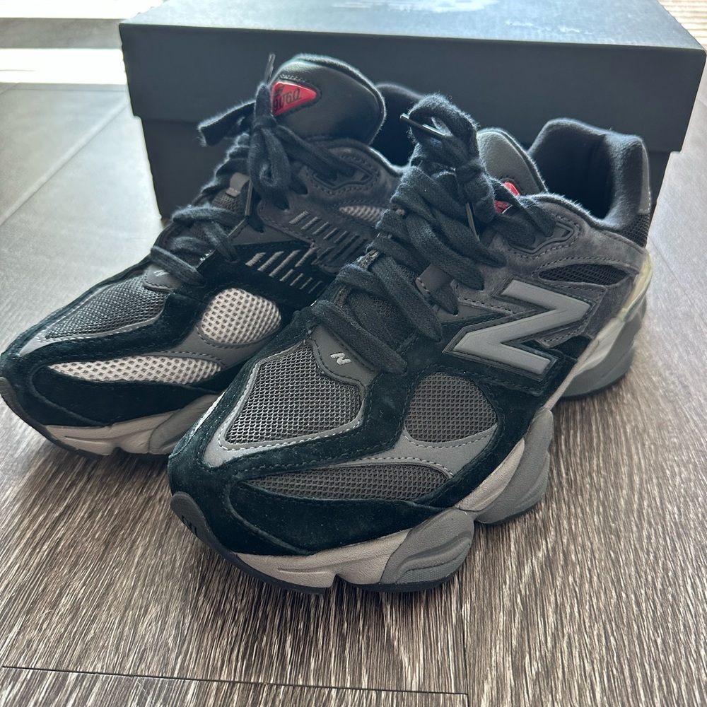New Balance 9060 Sneakers